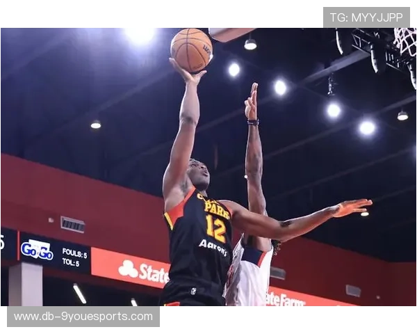 _老鹰队快攻犀利，赢得关键比赛_，老鹰队打法