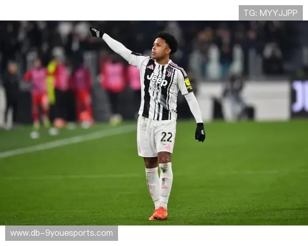 尤文麦肯尼弧顶远射震破球网