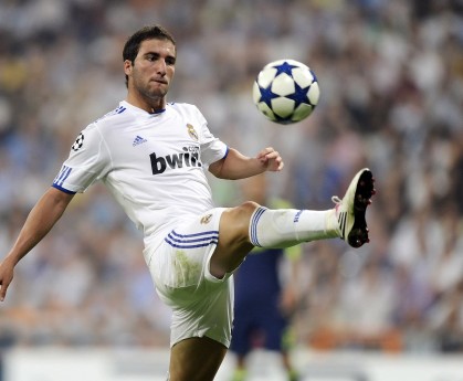 九游体育官网首页-CBA球员社交平台内容影响力提升打造多元个人品牌形象，cba球员信息白皮书