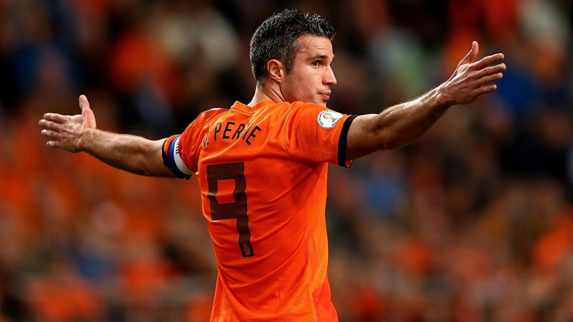 世界杯：夺冠之后梅西回家乡举行小型社区庆祝会 朴素场景走红